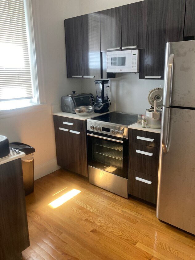 Primary Photo - 125 Jersey St