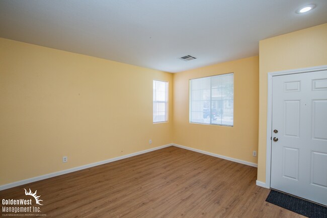 Foto del edificio - Fabulous 2Bdm 2.5Ba Home With Community Park & Pool.