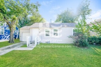Building Photo - 1533 N Delaware Pl