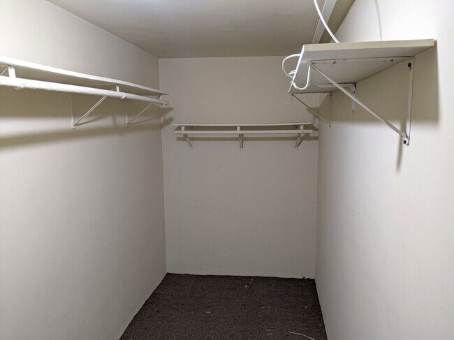 Foto del edificio - 1452 Oak Ave