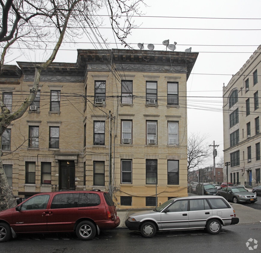 Building Photo - 59 Saint Nicholas Ave