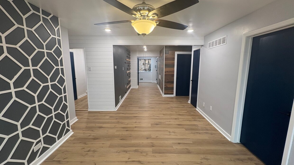Photo - 5618 Phillips Ave (Pittsburgh, PA)