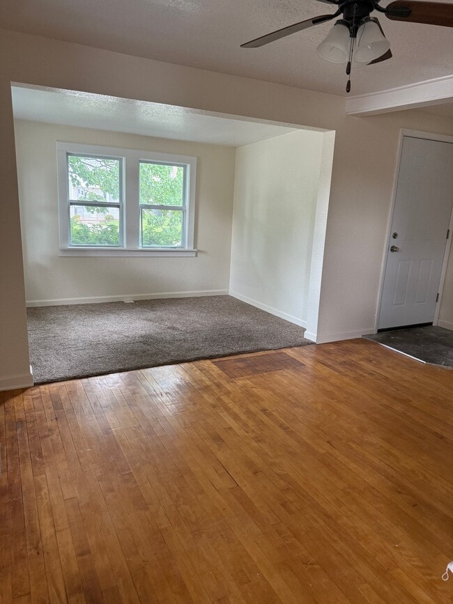 Building Photo - 155 Frame Ave