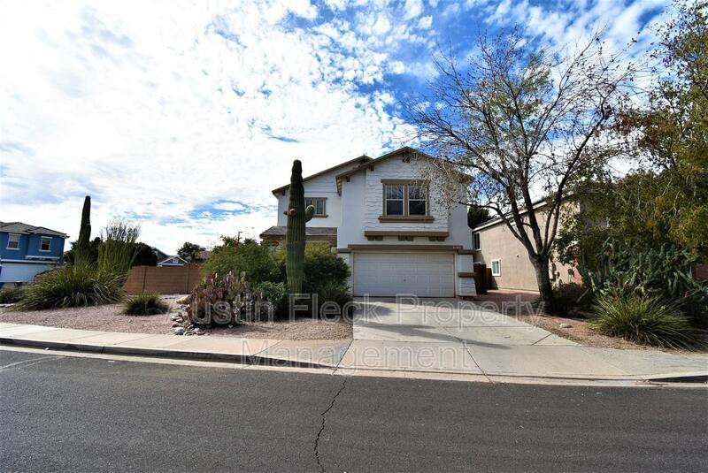 Foto principal - 2619 E Shannon St