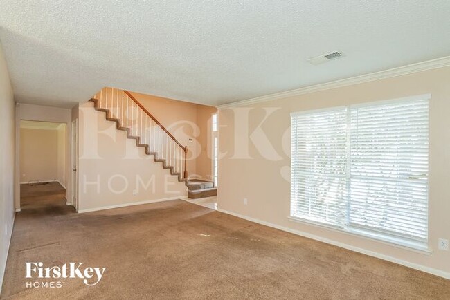 Building Photo - 5719 Forest Trails Dr