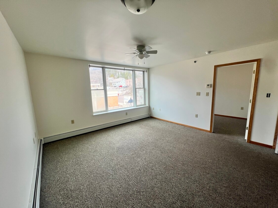 Foto principal - 234 Quincy St