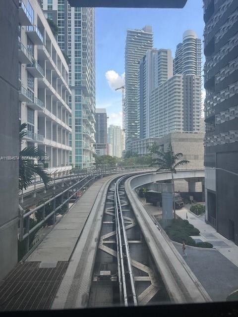 Foto del edificio - 1050 Brickell Ave