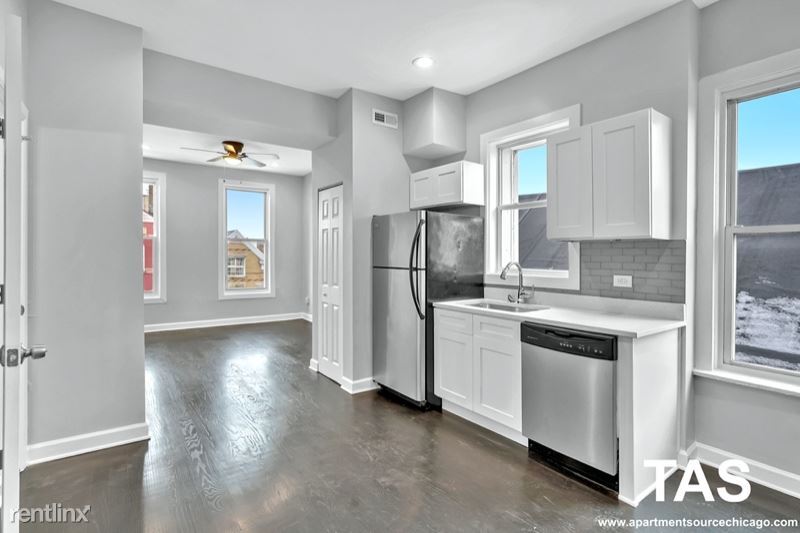 Primary Photo - 2049 W Coulter St