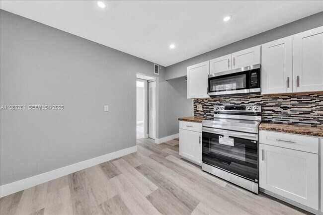 Foto del edificio - 1500 N Congress Ave