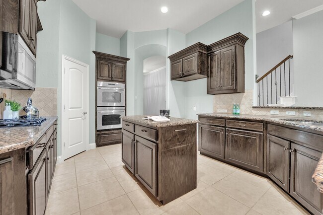 Building Photo - 444 Wildwood Dr