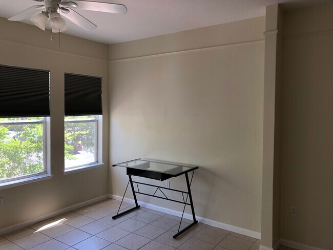 Foto del edificio - 2801 Chancellorsville Dr