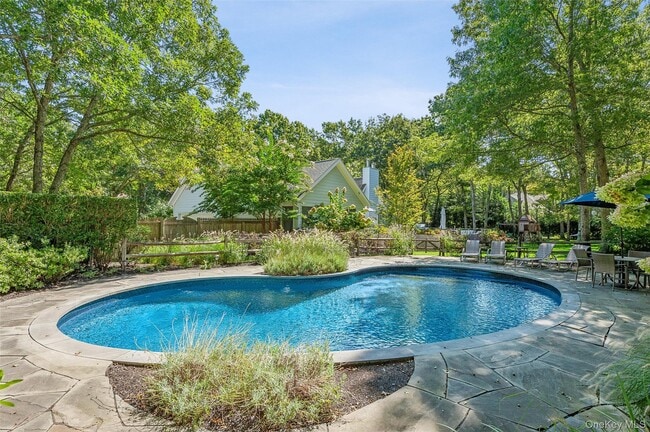 Foto del edificio - 14 Hildreth Rd S