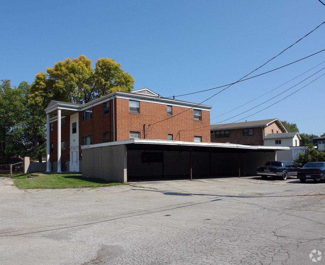 Colonial Arms Apartments Springfield Ohio