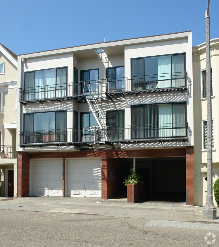 Building Photo - 3121 Broderick St
