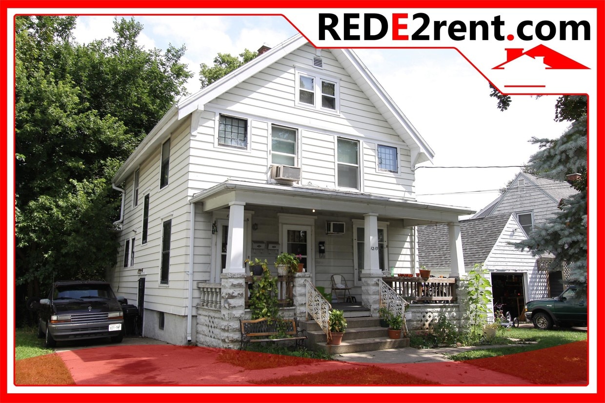 1219 Bluff St Unit 1219, Beloit, WI 53511 Apartment for Rent in
