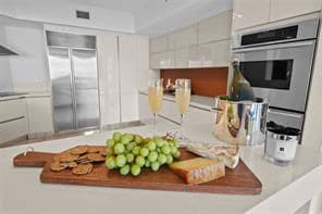 Building Photo - Northeast 183rd Lane, Aventura, FL 33160 - 4 BR 4.5 BA Condo