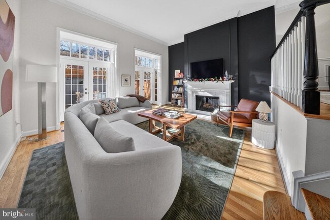 Foto del edificio - 4453 Westover Pl NW