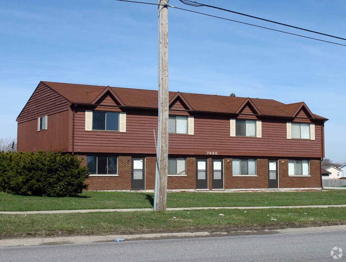 Foto del edificio - 7438-1 Whitcomb St