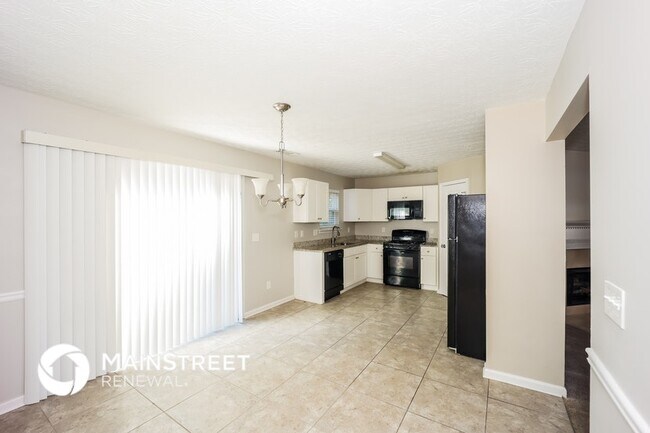 Foto del edificio - 9510 Lakeview Rd