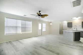 Building Photo - 10506 Sugar Trace Dr