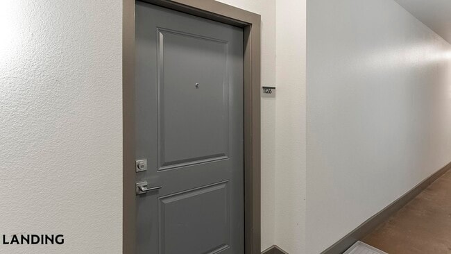 Building Photo - 15777 Quorum Dr