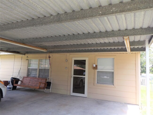 Building Photo - 16114 Avenue D