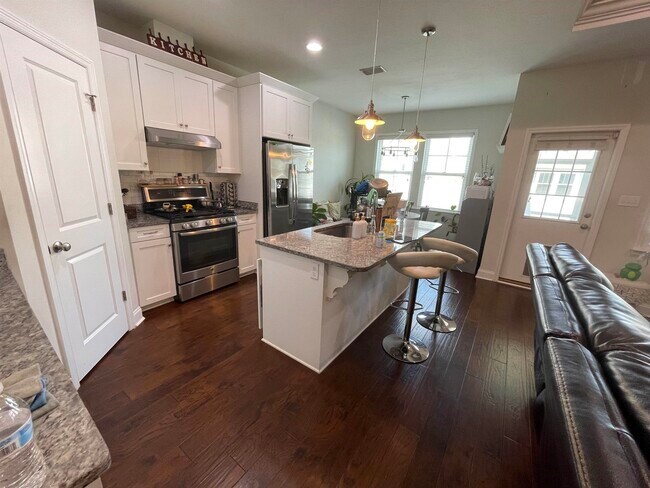 Building Photo - 2538 Capstone Dr