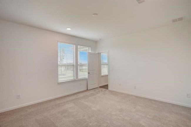 Building Photo - 21119 Turtle Gln Ln