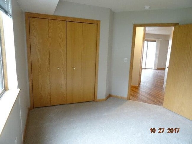 Foto del edificio - 2270 Holiday Rd
