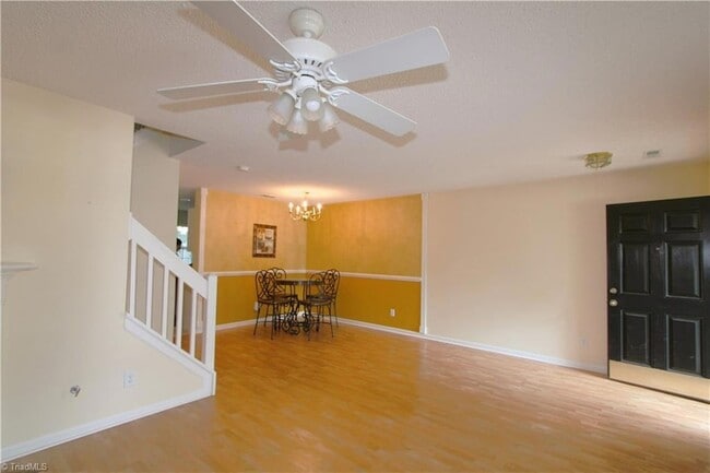 Building Photo - 24 Sidney Marie Ct