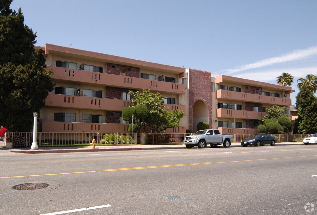 Foto del edificio - Coldwater Manor