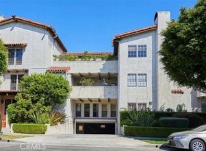 Building Photo - 1110 S Shenandoah St