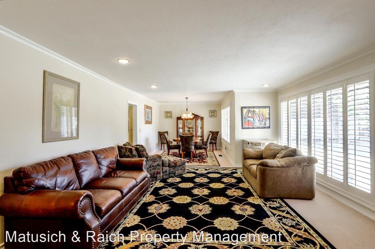 Foto principal - 3 br, 2.5 bath House - 570 Minnesota Avenue