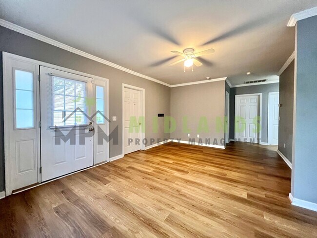 Foto del edificio - 3425 Manor Ave