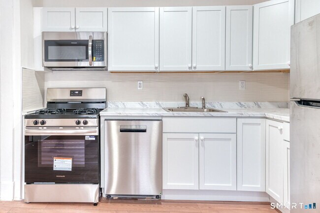 Foto del edificio - 152 Oak St