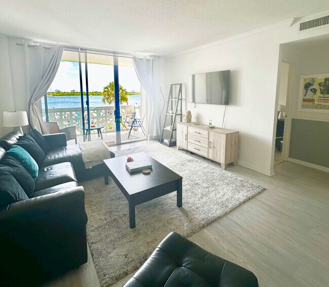 Foto del edificio - 2840 S Ocean Blvd