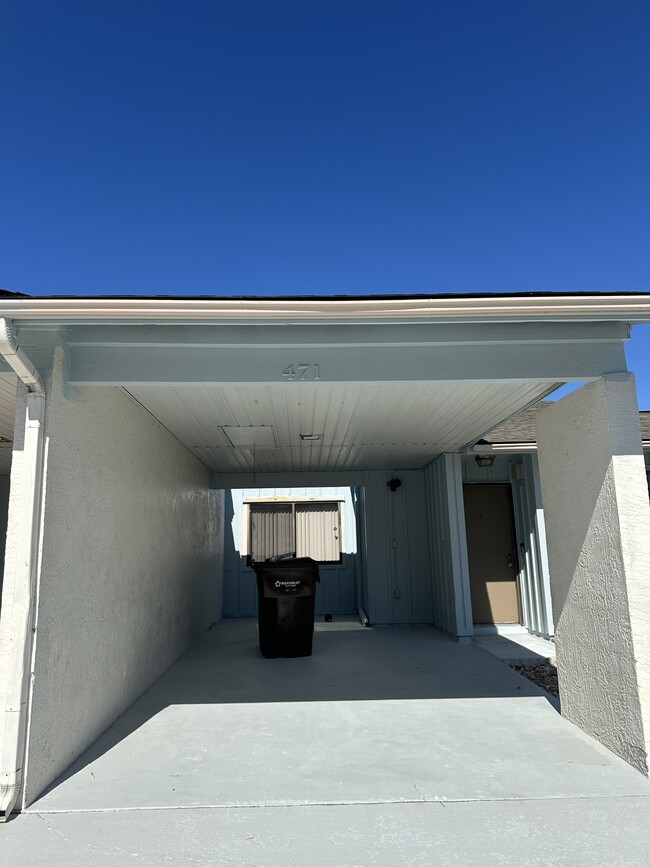 Building Photo - 471 Prestwick Pl