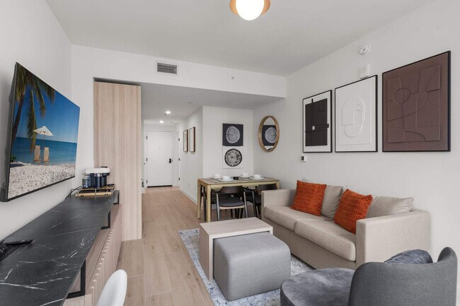 Foto del edificio - 225 N Miami Ave