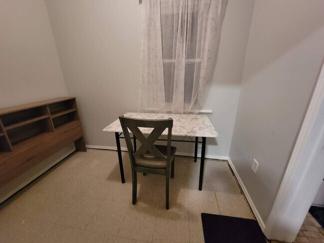 Foto del edificio - 3251 S Carpenter St