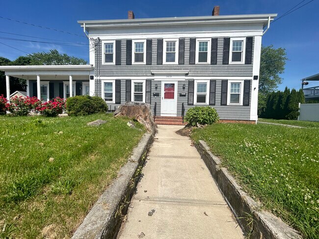 Frente de la casa - 1615 Cranston St