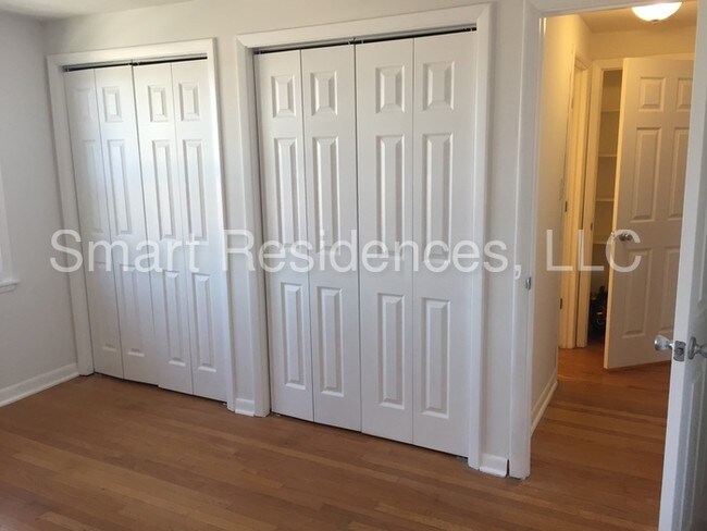 Foto del edificio - 12742 Division St