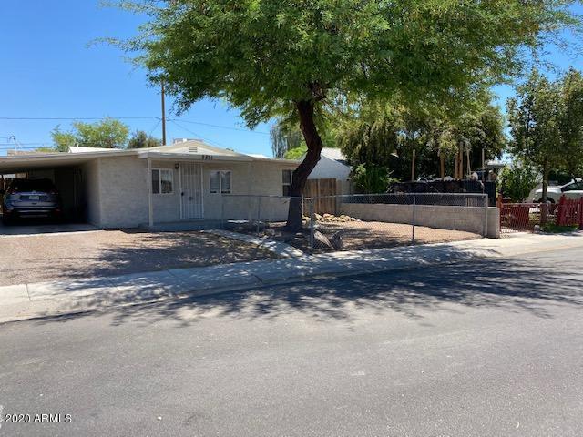 Foto del edificio - 8821 N 4th St
