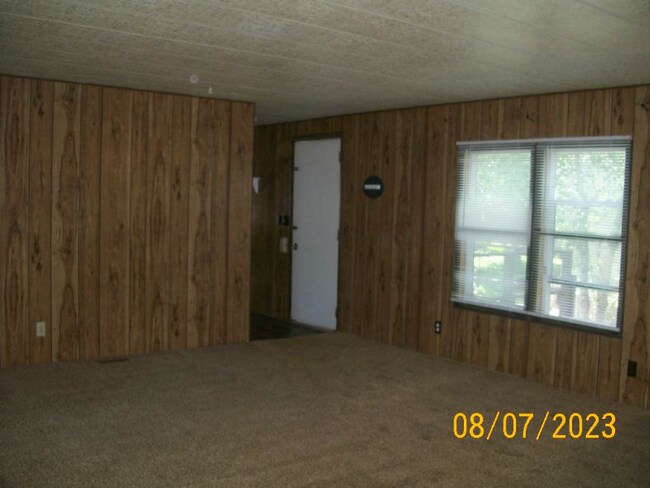 Foto del edificio - 27901 Norris Rd