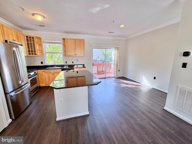 Foto del edificio - 21842 Jarvis Square