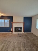 Building Photo - 2704 S Fairway Ct