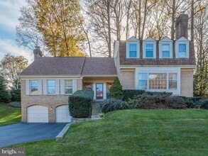 Building Photo - 7705 Huntmaster Ln