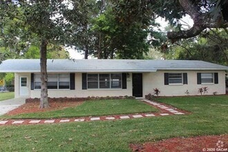 Building Photo - 3330 NW 29th Ave