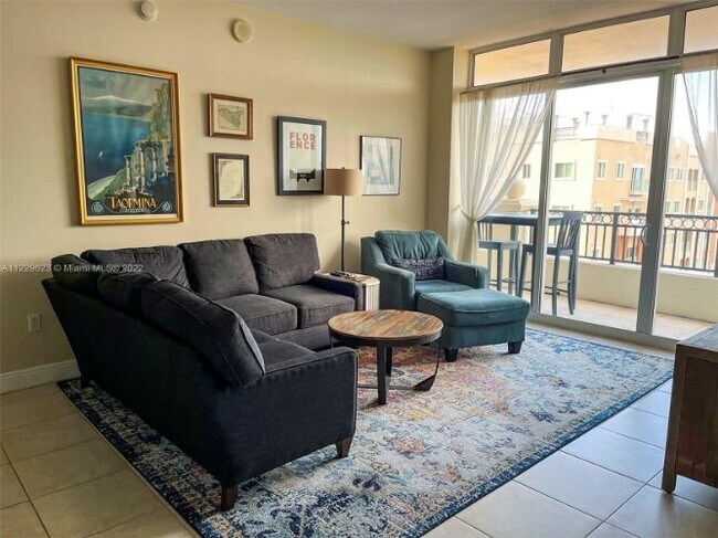 Building Photo - 3232 Coral Way