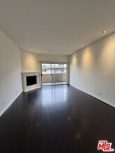 Building Photo - 87 S Allen Ave
