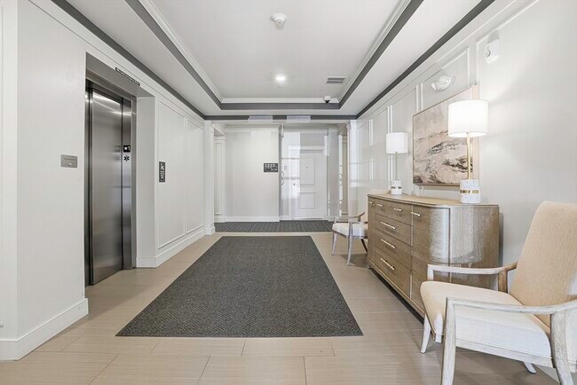 Foto del edificio - 4 Winslow Ln